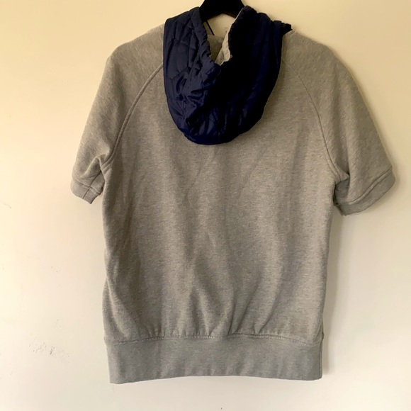 Urban Outfitters Hooded Shirt - Picture 4 of 5